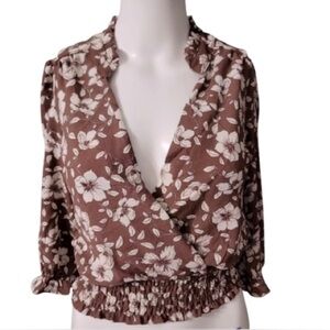 ❤️ MONTEAU Brown Floral Crop Blouse Size MEDIUM V Neck